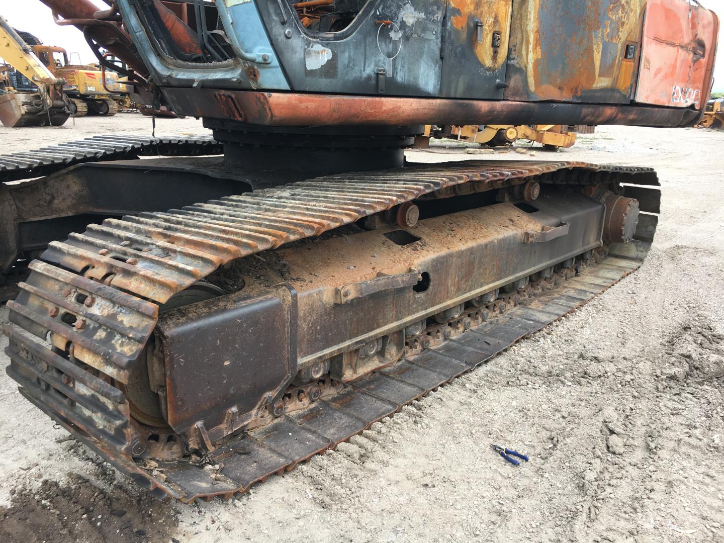 ./imagenes/INVOICE/2019/16916/EXCAVADORAS PARA REFACCHIONES HITACHI EX300LC-3C (7).JPG